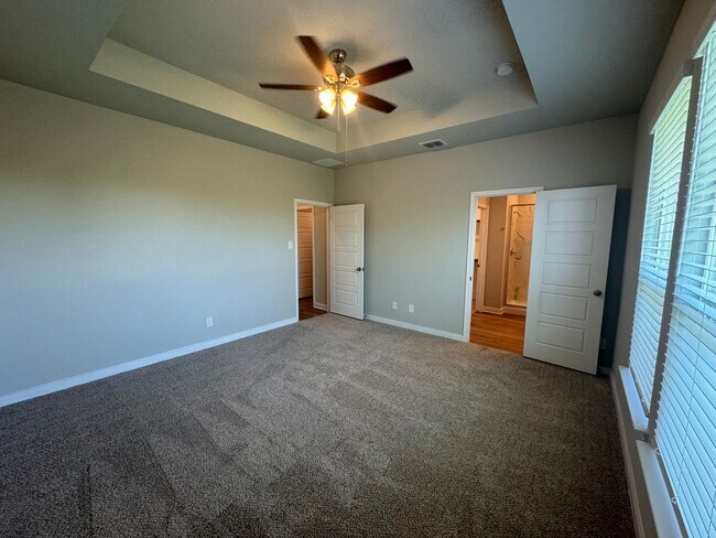 Photo - 784 Staglin St