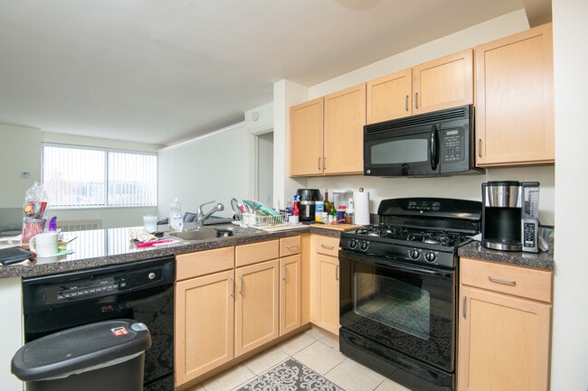 Photo - 800 4th St SW Unit N719