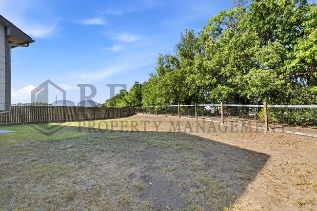 Photo - 2202 E Quivira Cir