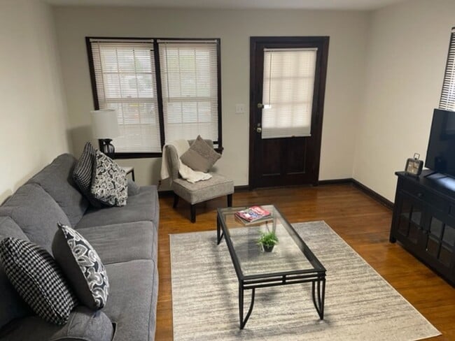 Photo - 1312 W Jackson St Unit 1312 W. Jackson St.