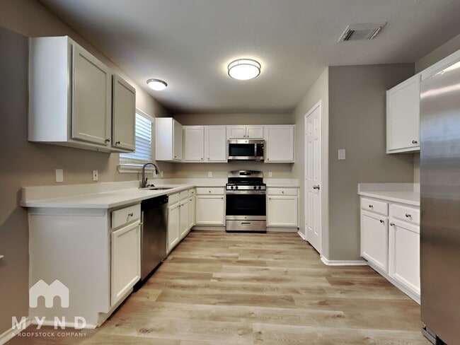 5114 Bright Oak Ct