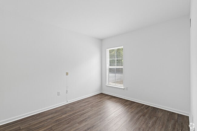 1BR, 1BA - 476SF - Bedroom