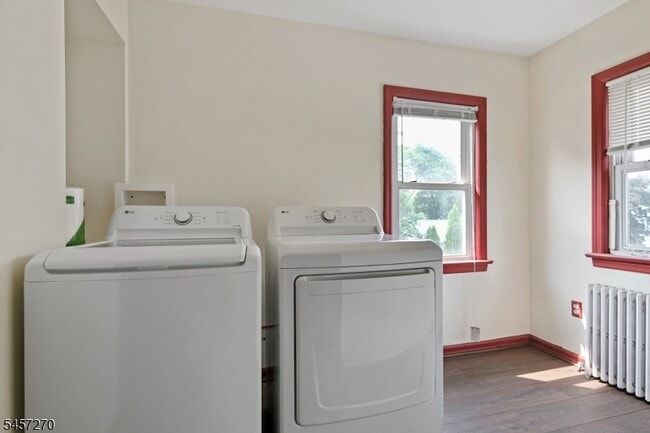 Photo - 124 Weinmanns Blvd Unit 2