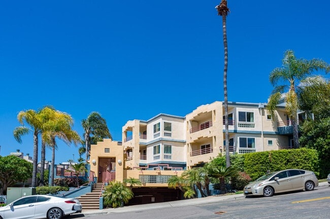 Building Photo - Mission Hills Condo with Stunning Views