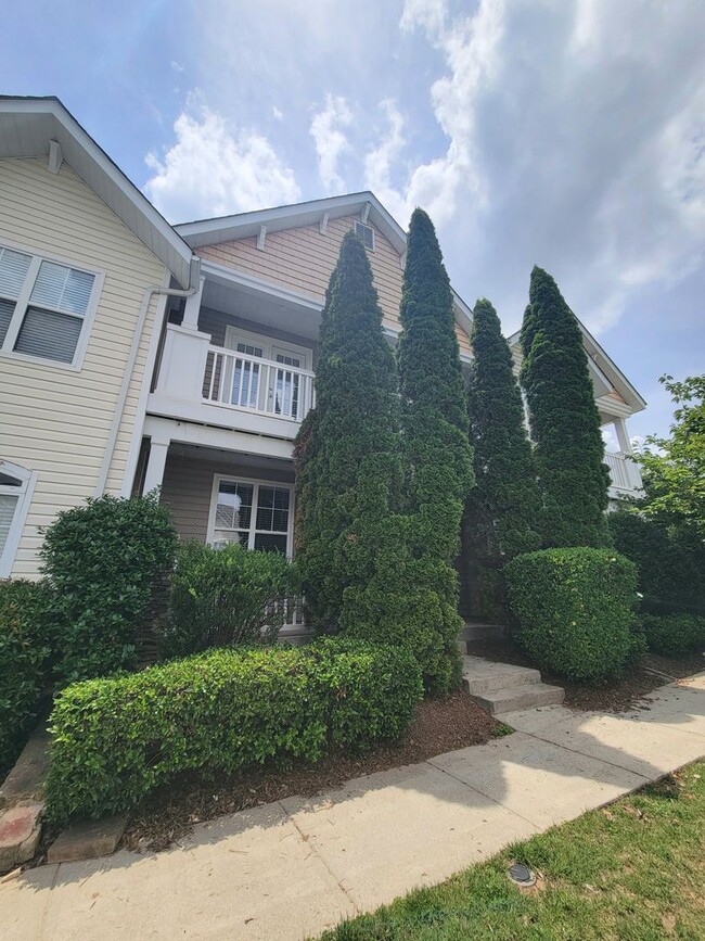 Photo - 14910 Scothurst Ln