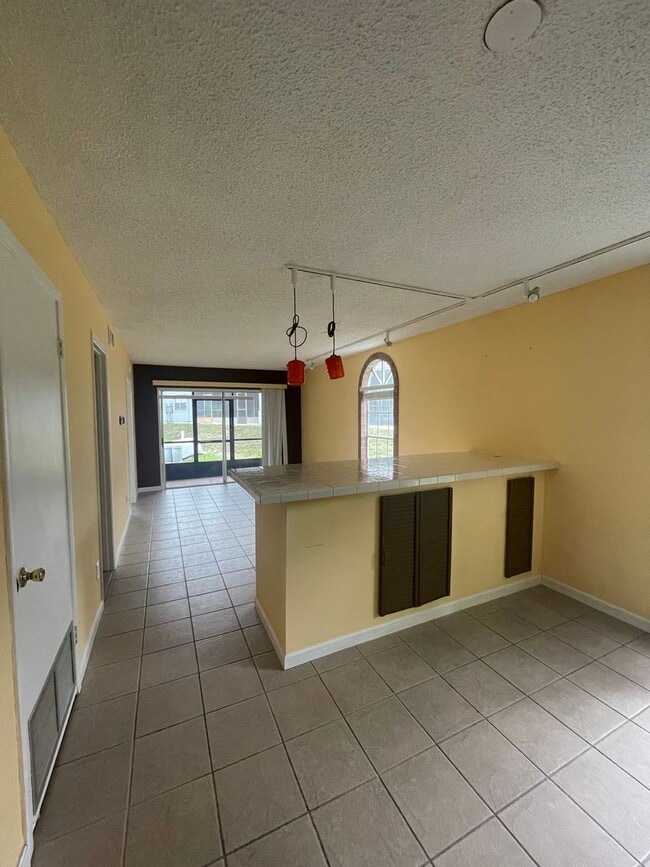 Photo - FREE 1ST MONTH RENT 1 Bed 1 Bath | Central Air | Community Pool | Section 8 Welcome