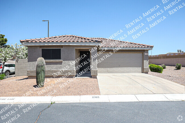Building Photo - 2305 E Spruce Dr Rental