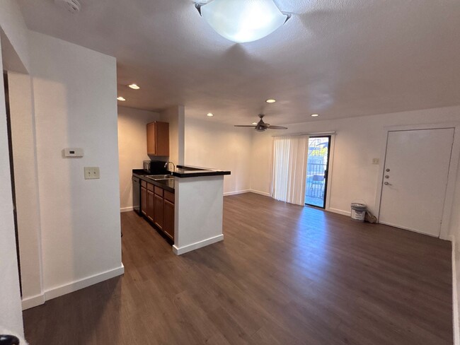 Photo - 108-W Eden at Avondale Unidad 108-W