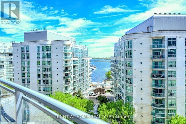 Photo - 38 Dan Leckie Way Unit 1016