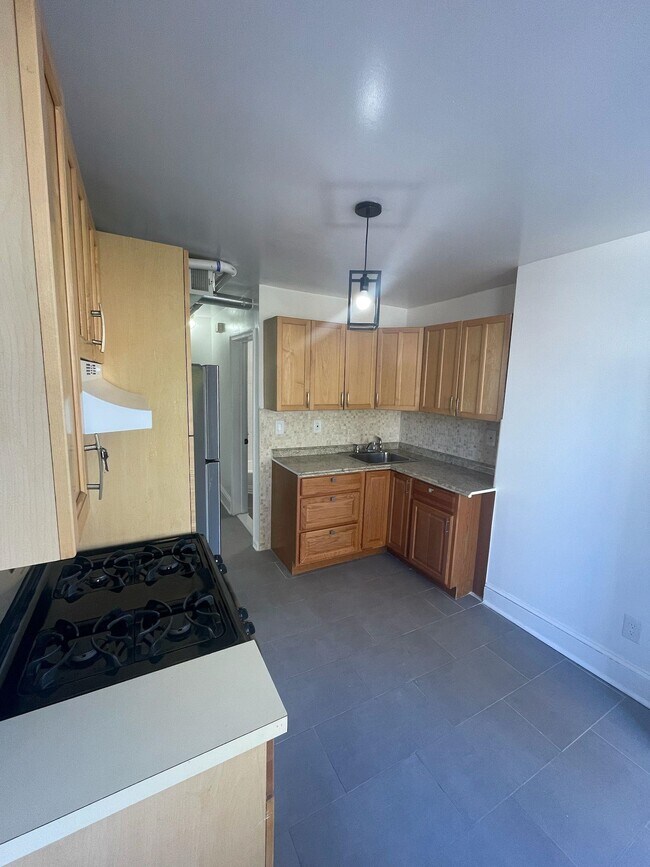 Photo - 114 Overlook Ave Apartamento Unidad 1st floor