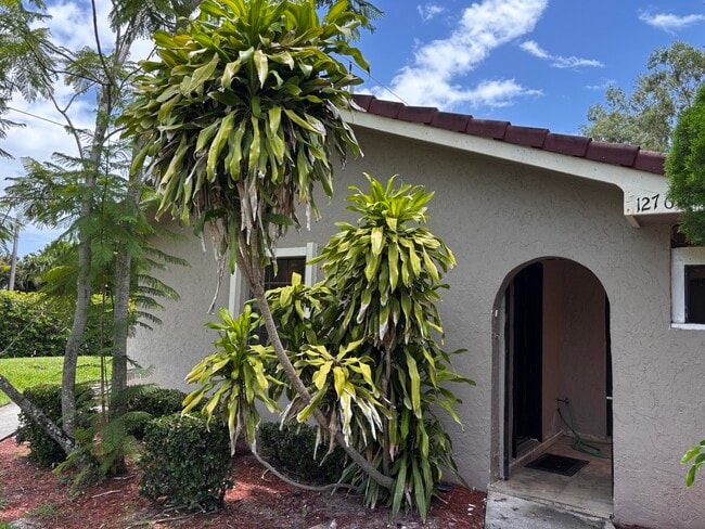 Photo - 12761 Westhampton Cir