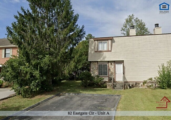 Photo - 82 Eastgate Cir