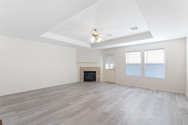 Photo - 2923 Katy Briar Ln