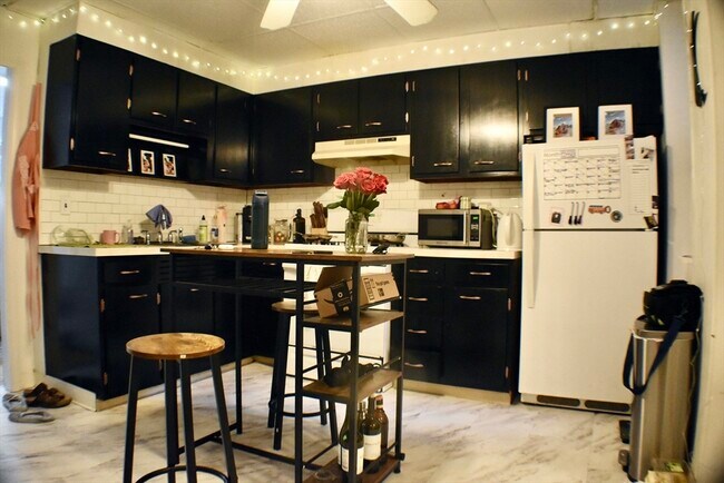 Photo - 158 Salem St Unidad 1