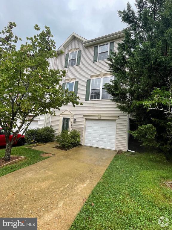 Building Photo - 13380 Rushing Water Way Rental