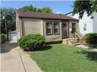 Building Photo - 18532 Roscommon St Rental