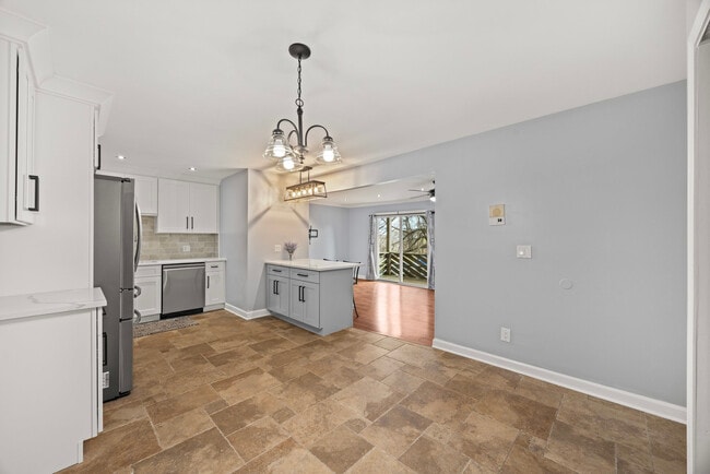 Photo - 20224 S Frankfort Square Rd