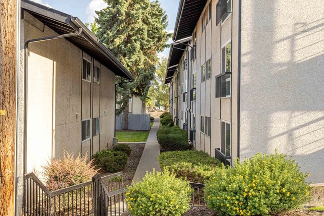 Parkview Apartments