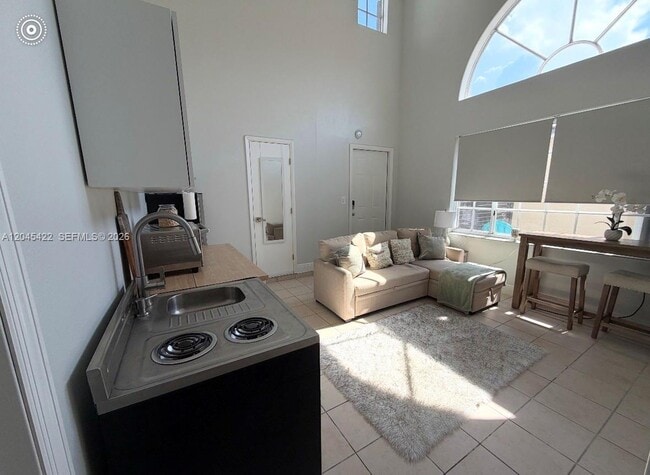Photo - 8277 NW 194th Terrace Unidad 2
