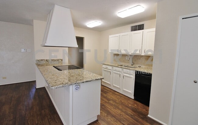 Photo - Tastefully Updated 3/2/2 in Cedar Hill ISD...