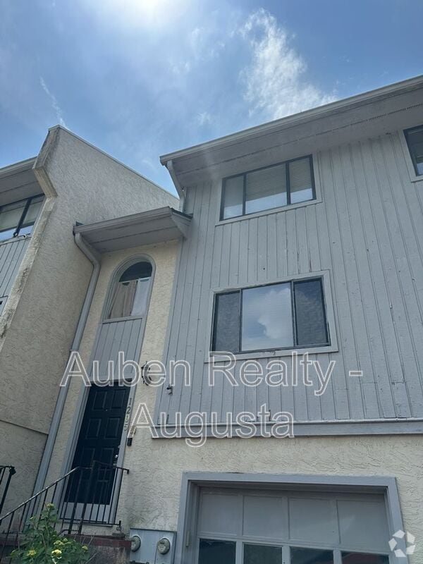 Building Photo - 1205 Mersac Ct Rental