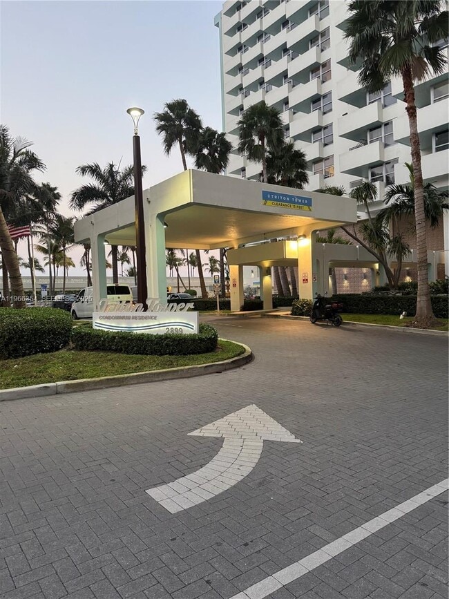 Photo - 2899 Collins Ave Unit 936