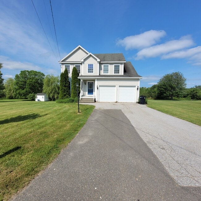 Photo - 96 Lasalle Dr