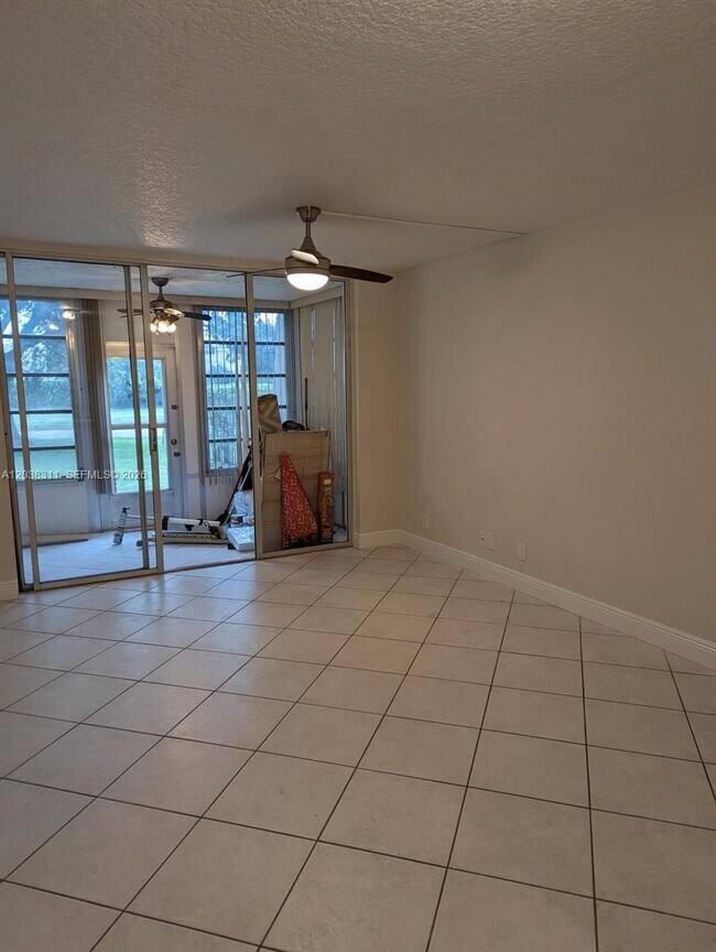 Photo - 9460 Tangerine Pl Unit 101