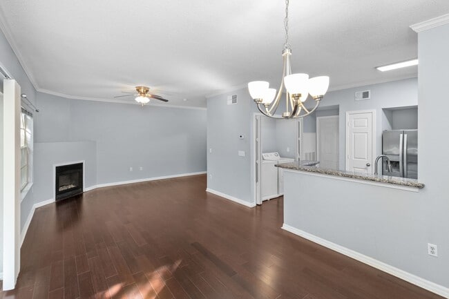 Photo - Luxurious 1 Bed / 1 Bath Condo in The Link...