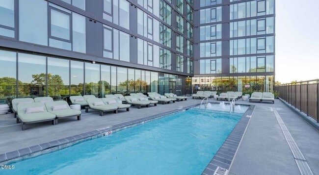 Building Photo - 1020 Hammell Dr Unit B1