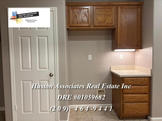 Photo - 1933 Cielito Dr