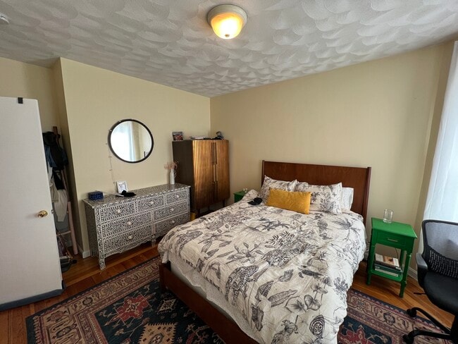 Photo - 227 Holland St Unit 1