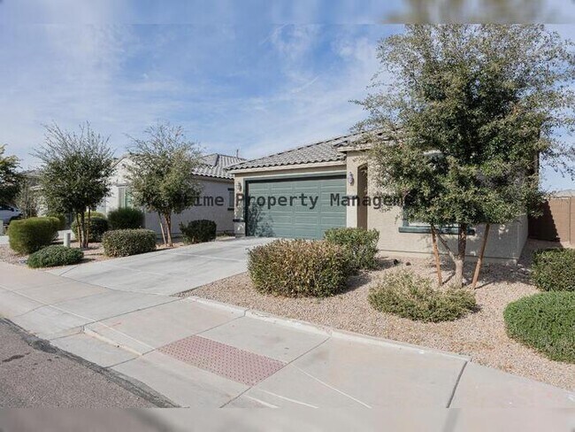 Photo - 43606 Juniper Ave