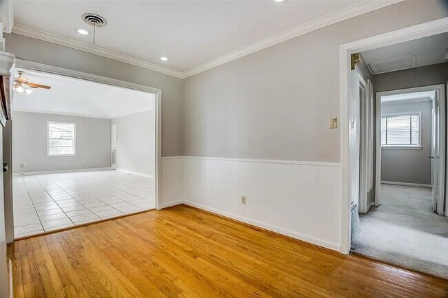 Photo - 2322 Ansbury Dr
