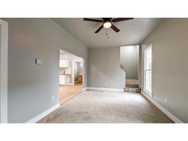 Photo - 624 E Hawthorne St