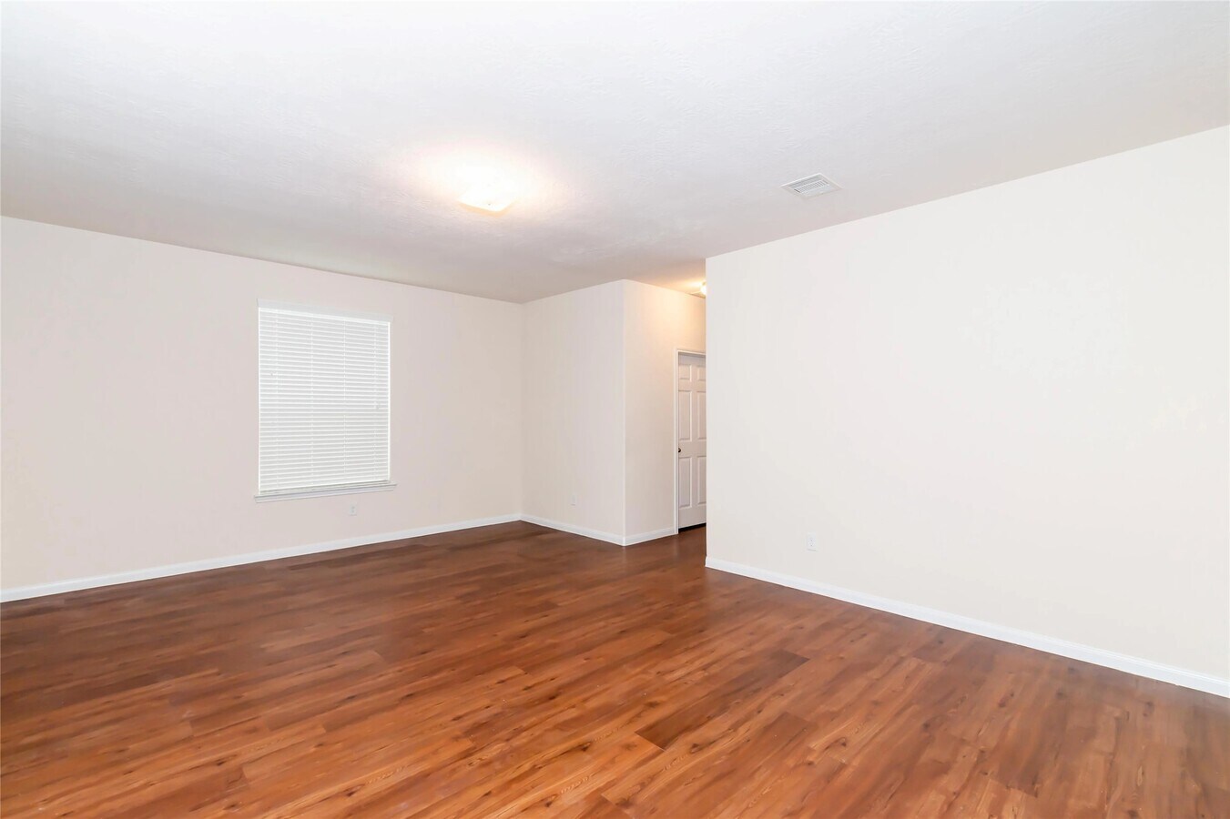 Photo - 6254 Brenwood Cir