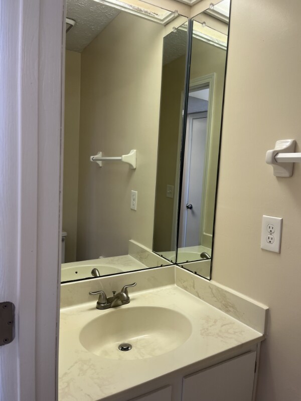 Photo - 5966 Aqua Bay Dr