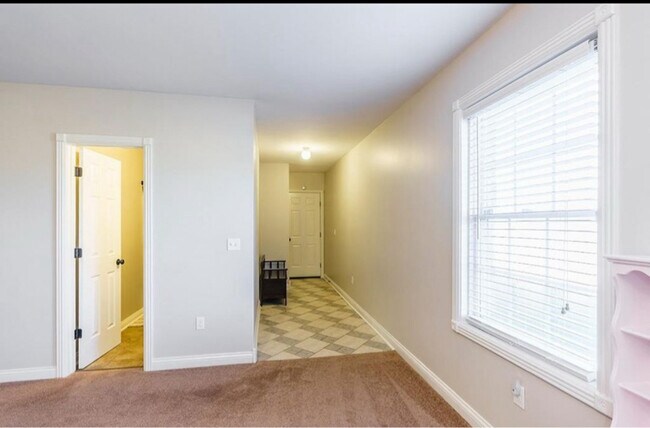 Photo - 1020 Echo Valley Dr