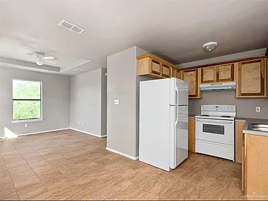 Photo - 2416 E Rogers Rd