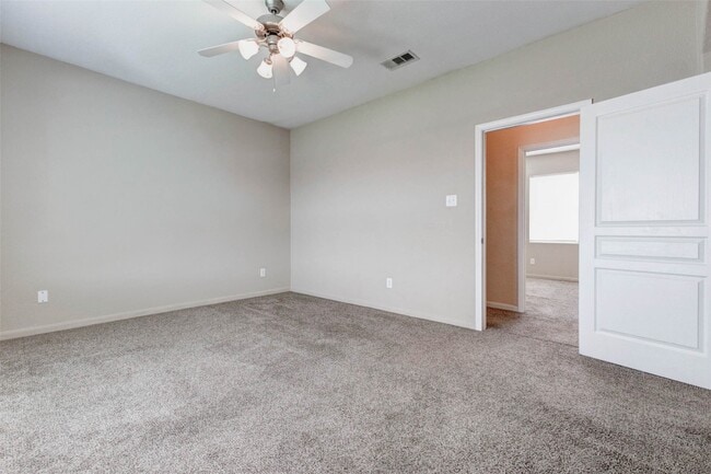 Photo - 8611 Beviamo St