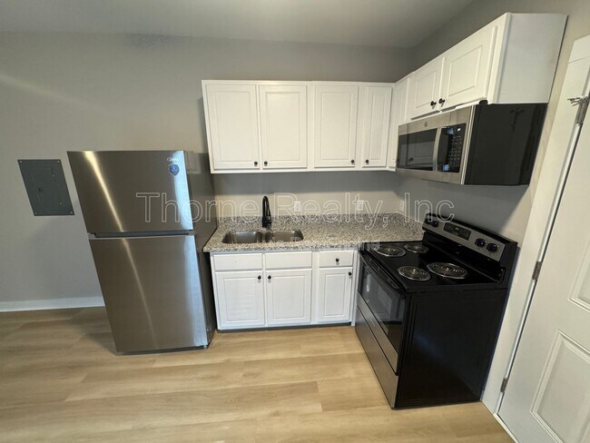 Photo - 815 Belleview Ave