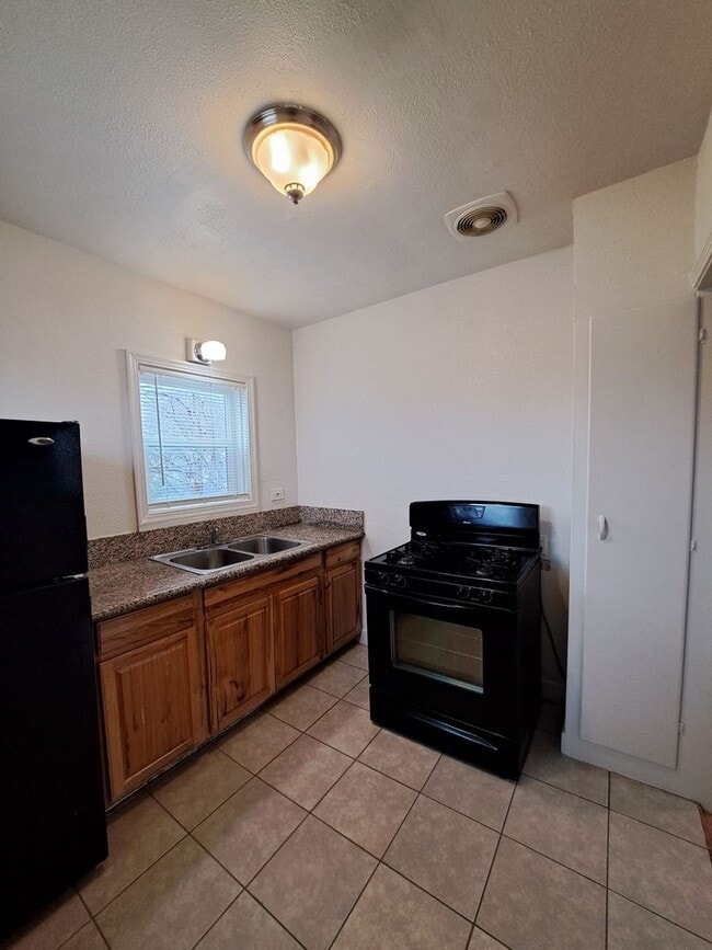 Photo - 1220-1222 E. Terrace Ave Unit 1222