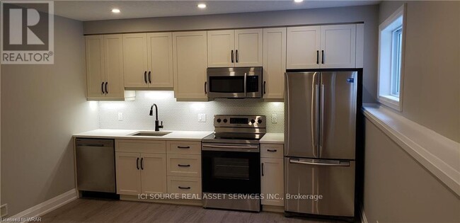 Photo - 361 Westvale Dr