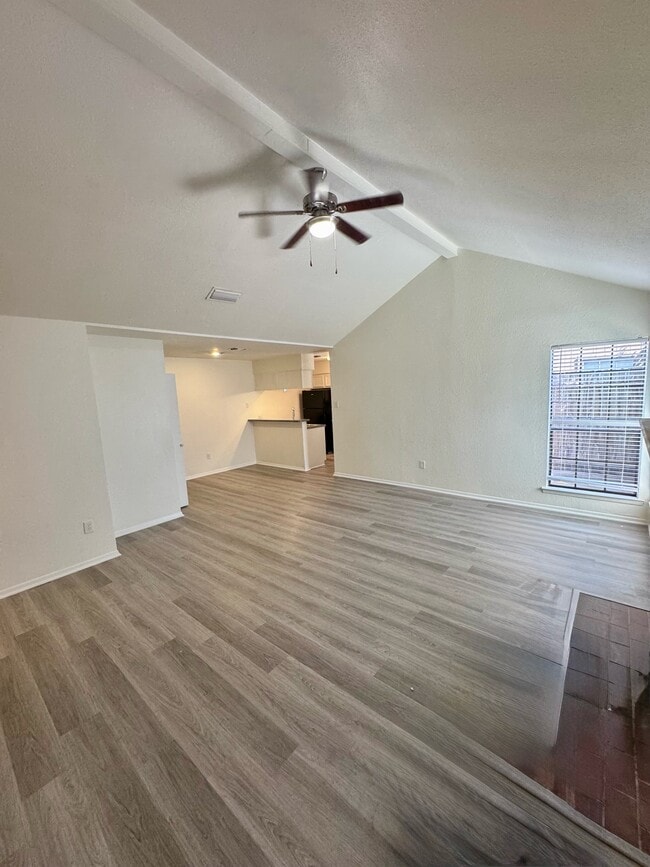 Building Photo - 4041 Evergreen St
