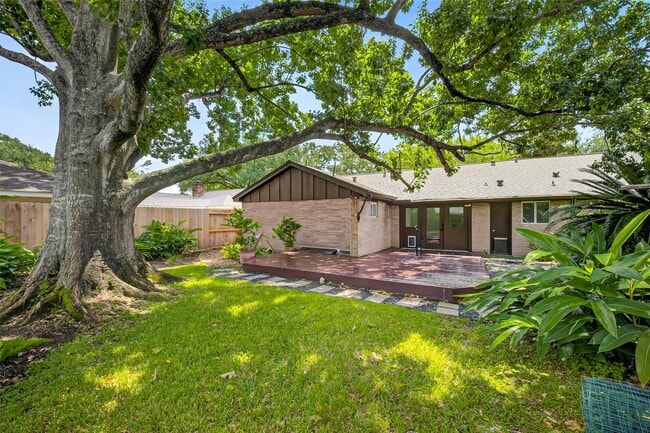 Photo - 5830 Yarwell Dr