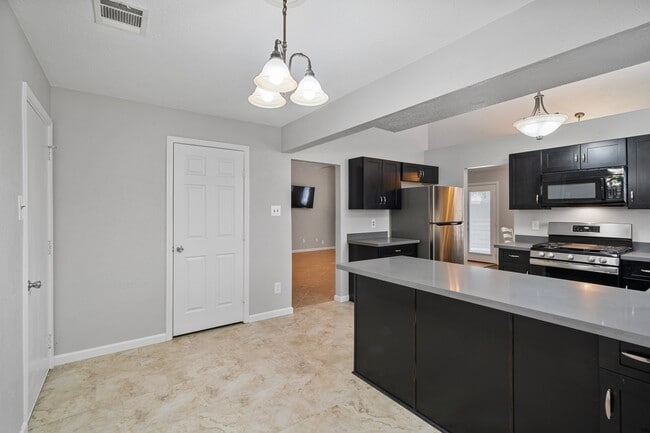 Photo - 3318 Golden Willow Dr