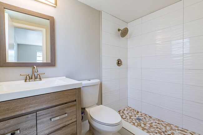 Photo - 2209 NE 2nd St Unit 6