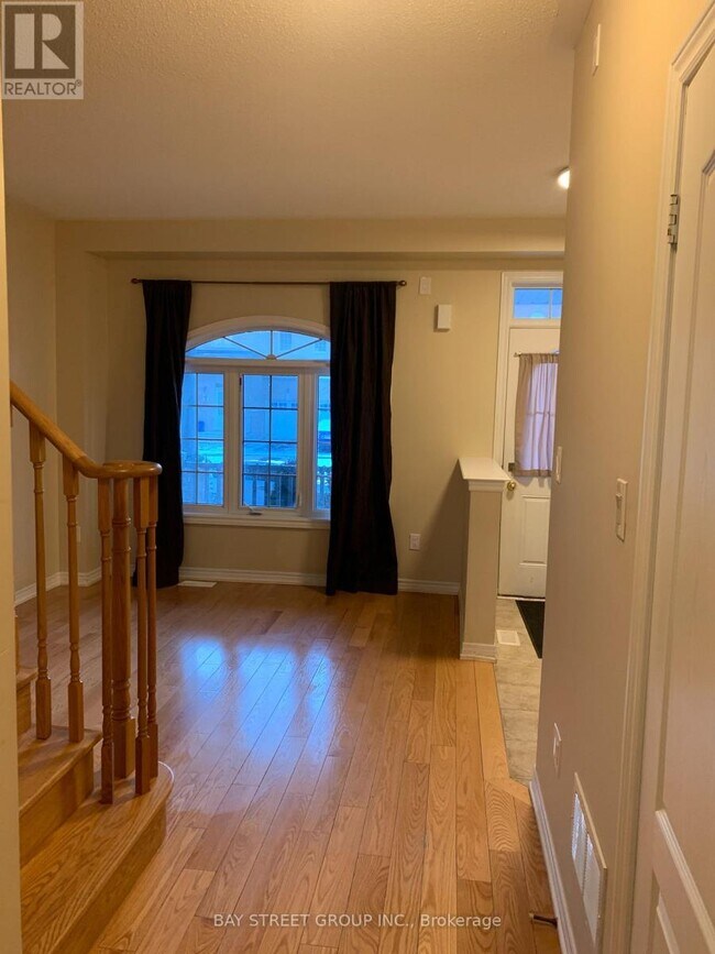 Photo - 87 Hammersley Blvd