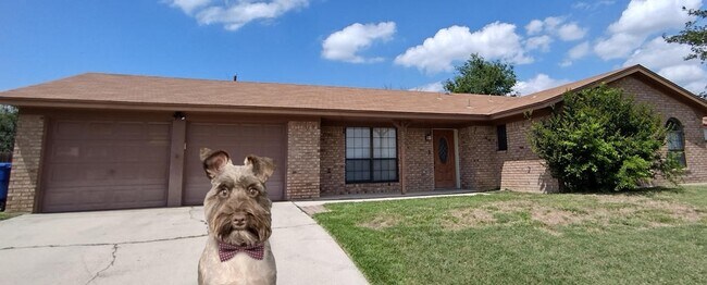 Building Photo - 2327 Tiffany Dr