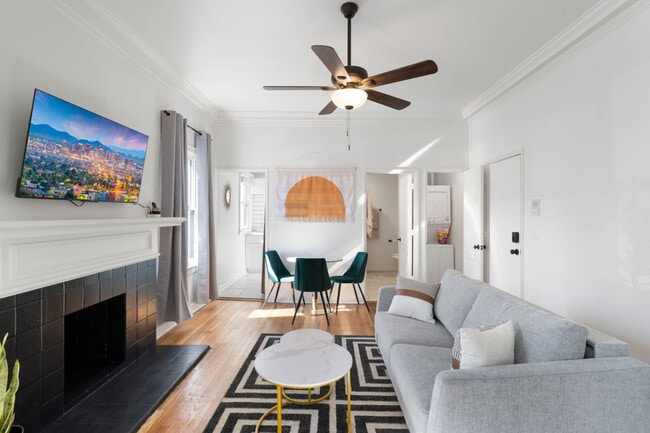 Building Photo - 839 N 2nd Ave Unit ID1249681P Rental